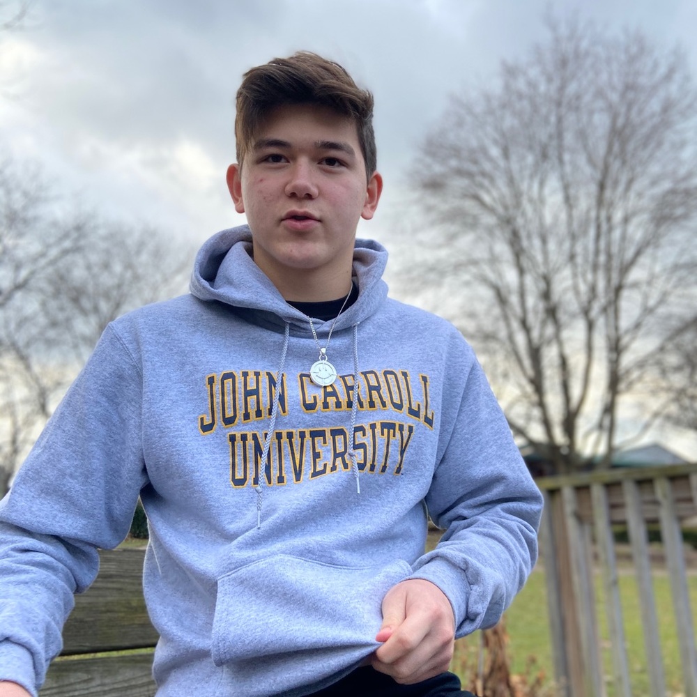 Meet your Posher, Elliot